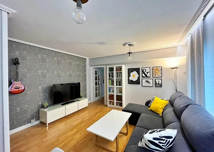 Little Manhattan Apartment